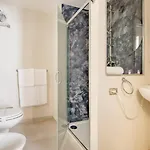Dimora Mazzini Bed & Breakfast