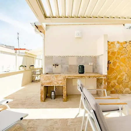 Dimora Mazzini 4* טוליה