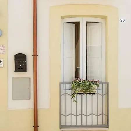 Dimora Mazzini טוליה