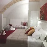 Dimora Mazzini Bed & Breakfast