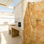 Bed & Breakfast Dimora Mazzini 4*